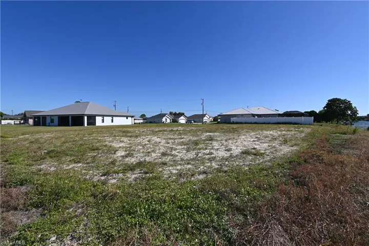 216 Sw 20th St, Cape Coral, Florida 33991