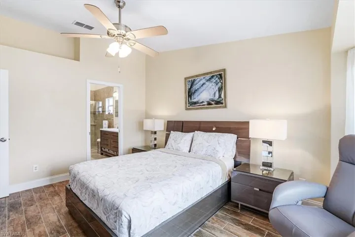 2266 Stacil Cir, Naples, Florida 34109