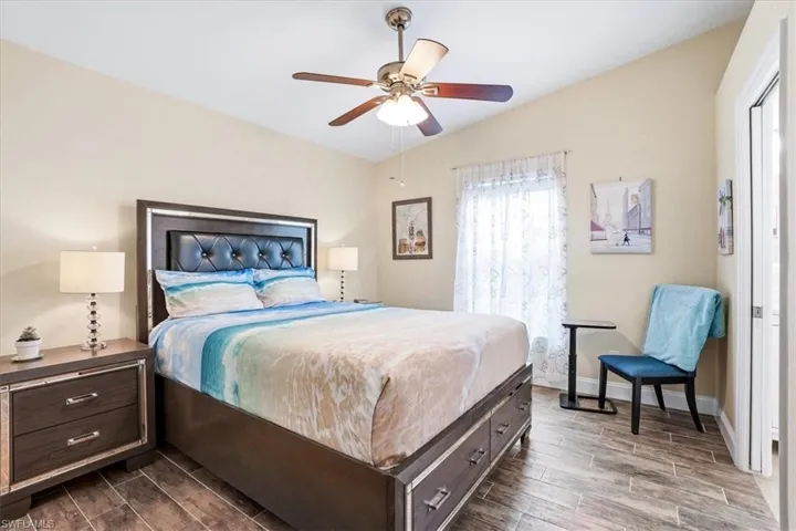 2266 Stacil Cir, Naples, Florida 34109
