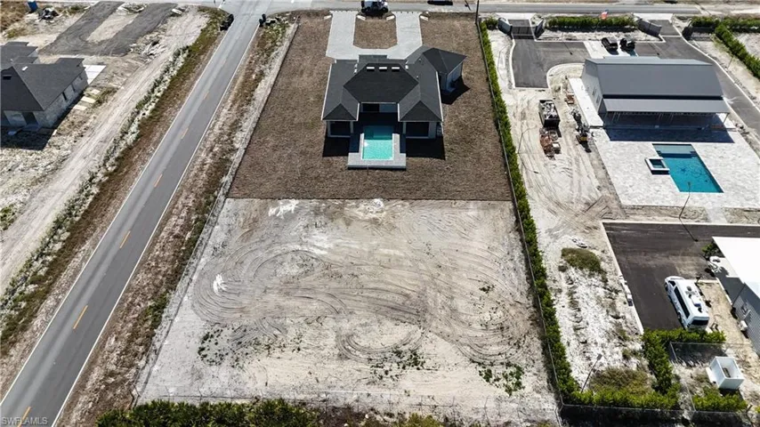 Bird's eye view of a pool area