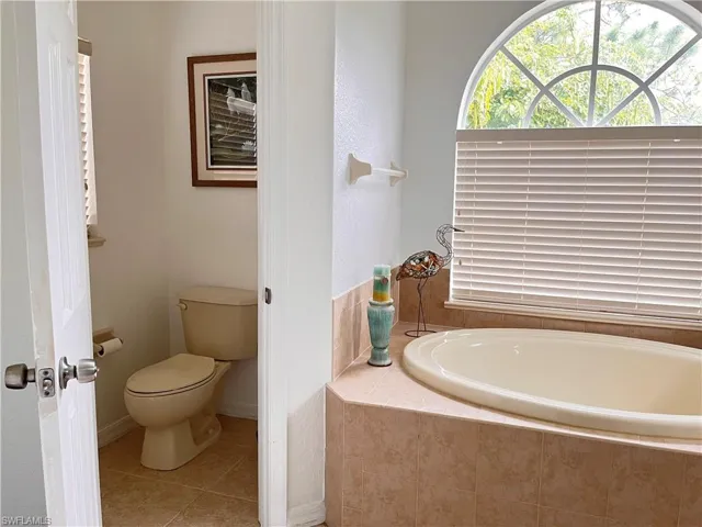 5945  Desoto N BLVD, Naples, FL 34120