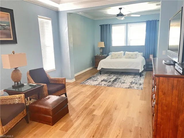5945  Desoto N BLVD, Naples, FL 34120