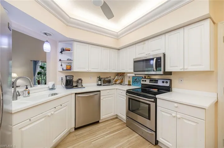 1125  Partridge  CIR, Naples, FL 34104