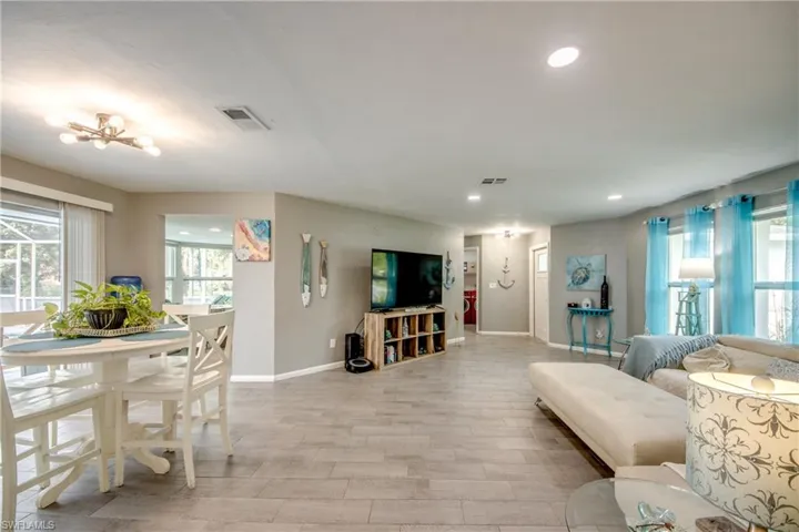 1214 Baldwin Pl, Lehigh Acres, Florida 33936