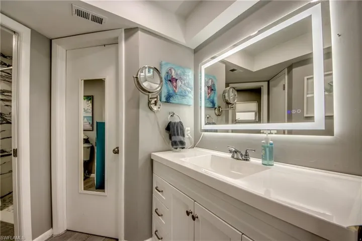 1214 Baldwin Pl, Lehigh Acres, Florida 33936
