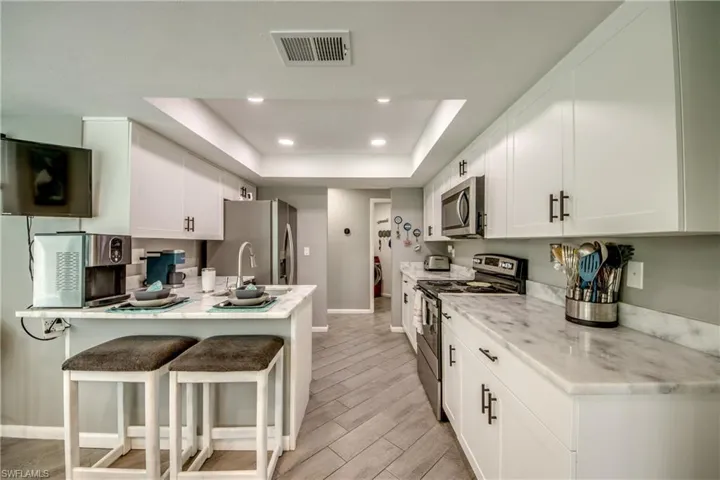 1214 Baldwin Pl, Lehigh Acres, Florida 33936
