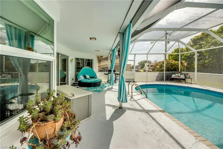 1214 Baldwin Pl, Lehigh Acres, Florida 33936