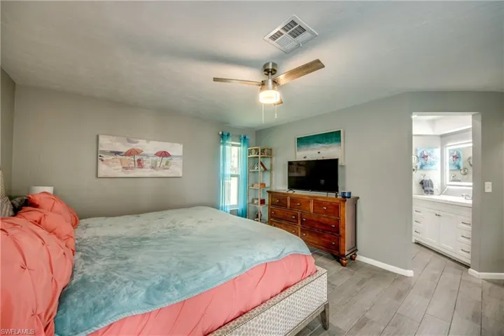 1214 Baldwin Pl, Lehigh Acres, Florida 33936