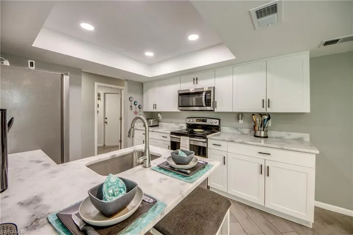 1214 Baldwin Pl, Lehigh Acres, Florida 33936