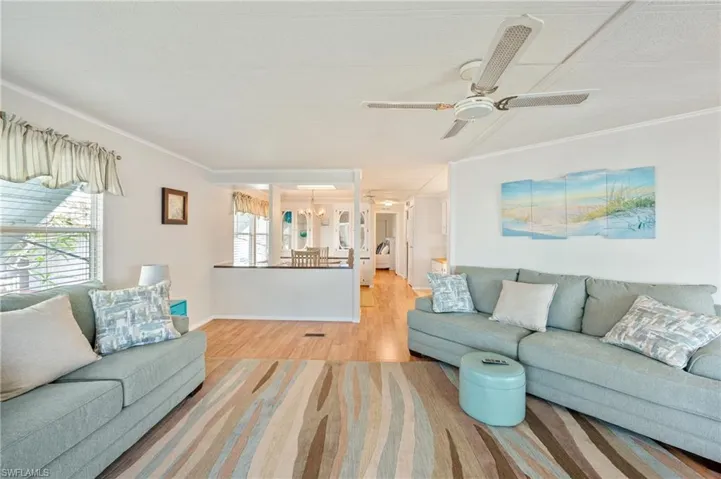3073  Longview  LN, North Fort Myers, FL 33917