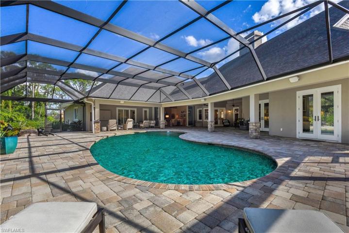 Stunning Outdoor Living Space