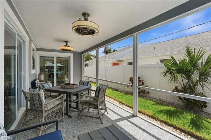 764 94th Ave N, Naples, Florida 34108