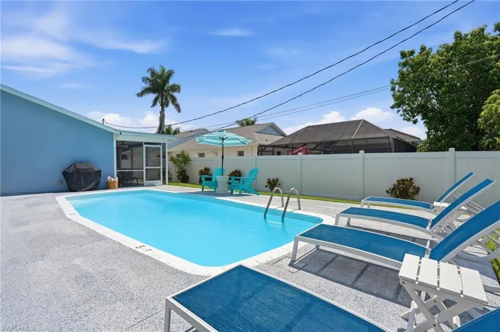 764 94th Ave N, Naples, Florida 34108