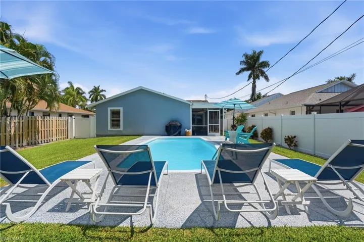 764 94th Ave N, Naples, Florida 34108