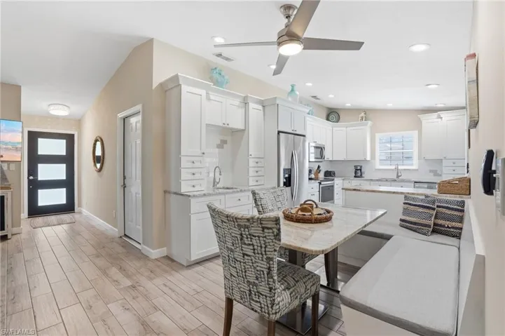 764 94th Ave N, Naples, Florida 34108