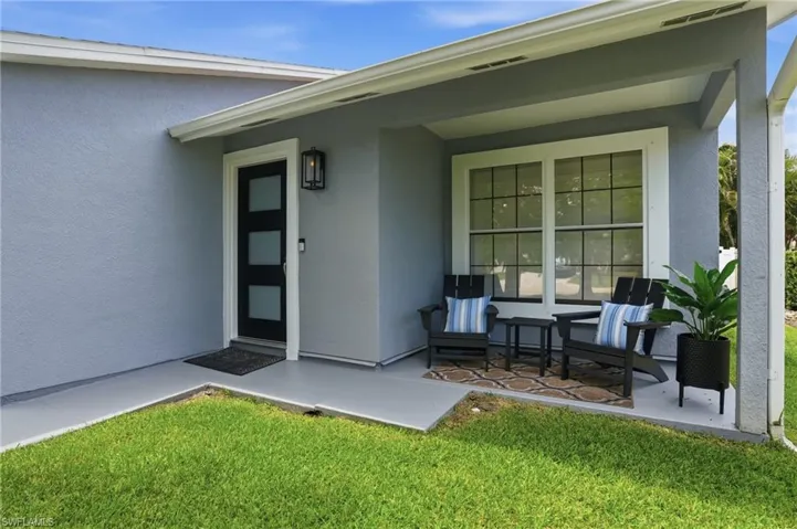 764 94th Ave N, Naples, Florida 34108