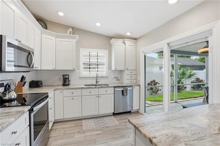 764 94th Ave N, Naples, Florida 34108