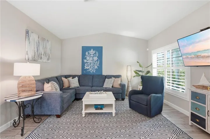 764 94th Ave N, Naples, Florida 34108