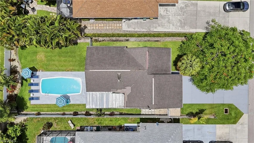 764 94th Ave N, Naples, Florida 34108