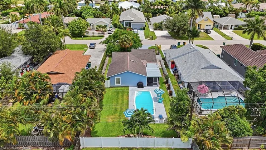 764 94th Ave N, Naples, Florida 34108
