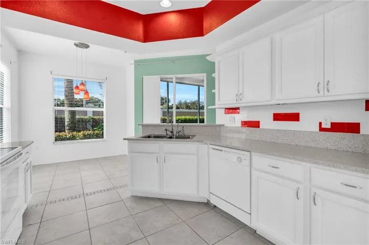 9270  Belleza  WAY, Fort Myers, FL 33908