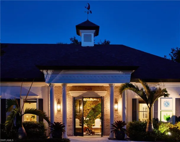 1148  Goodlette-Frank N RD, Naples, FL 34102