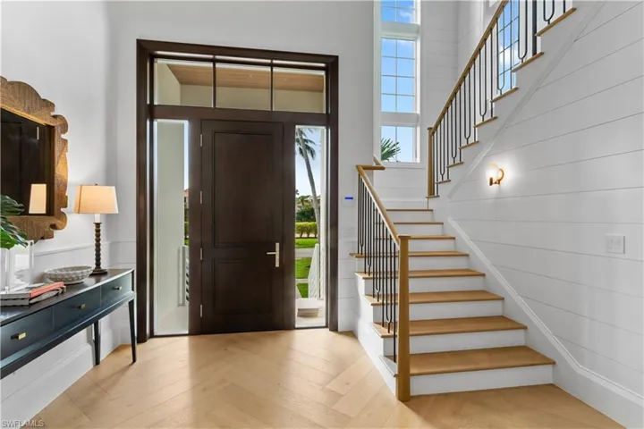 Entryway featuring stairway