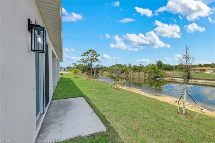 navigable canal/canal navigable