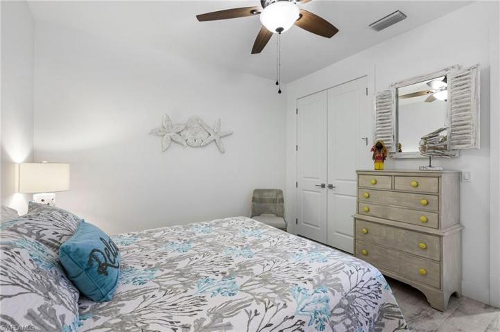 Guest bedroom