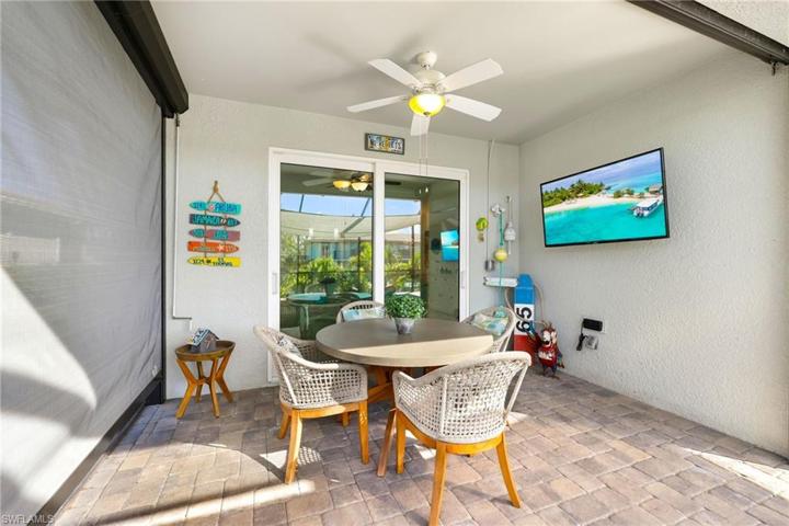 And now for the outdoor space! WOW!