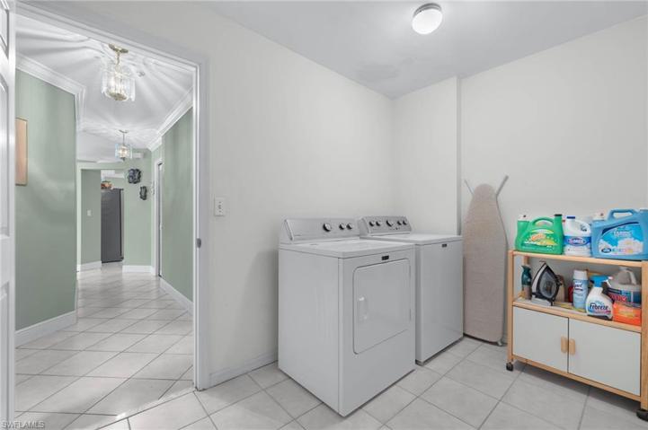945 Eastham WAY # 101, NAPLES FL 34104