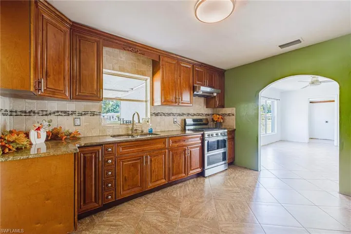 4616 Eugene St, Fort Myers, Florida 33905