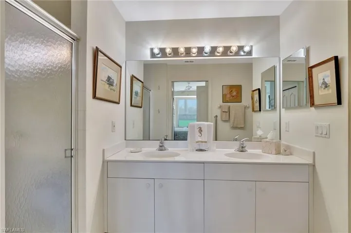 3870  Sawgrass  WAY, Naples, FL 34112
