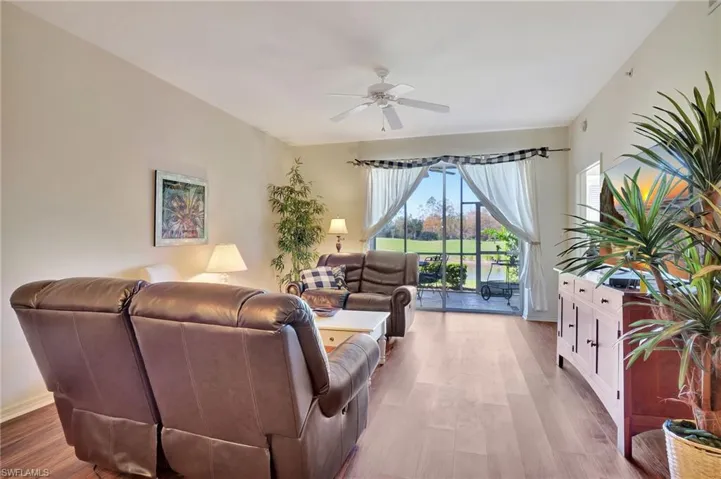 3870  Sawgrass  WAY, Naples, FL 34112