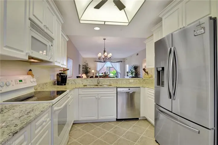 3870  Sawgrass  WAY, Naples, FL 34112