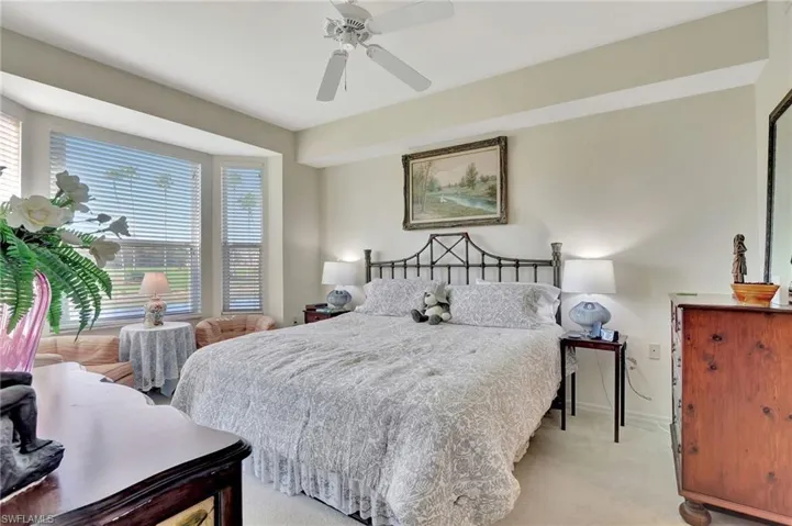 3870  Sawgrass  WAY, Naples, FL 34112