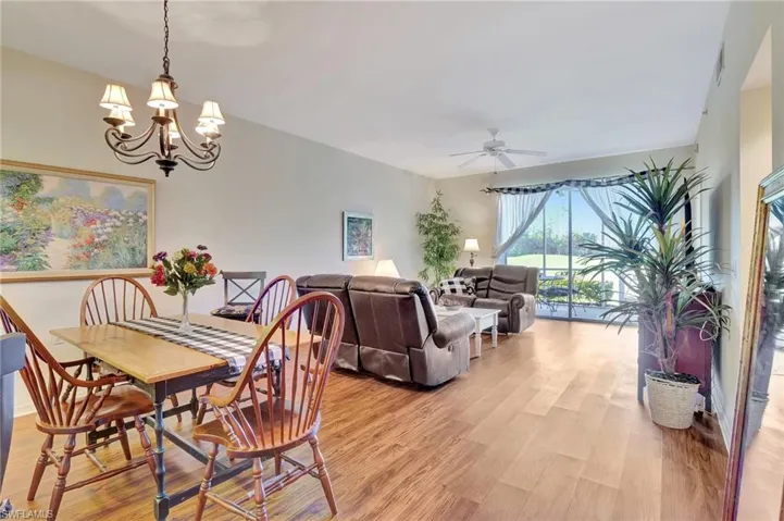 3870  Sawgrass  WAY, Naples, FL 34112