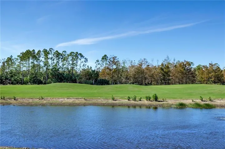3870  Sawgrass  WAY, Naples, FL 34112