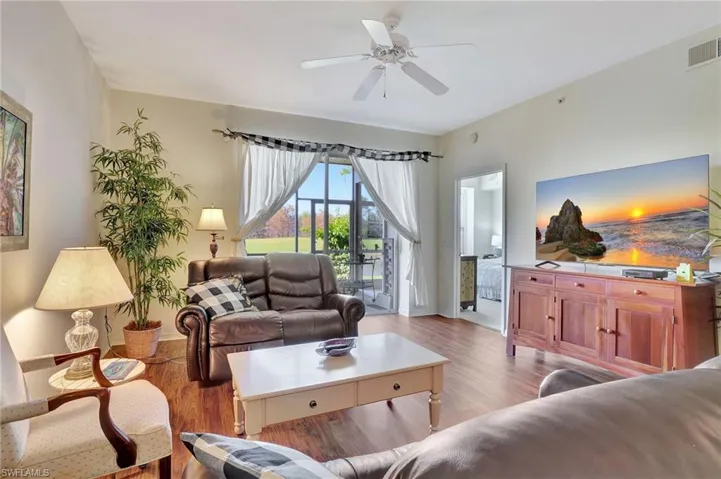 3870  Sawgrass  WAY, Naples, FL 34112