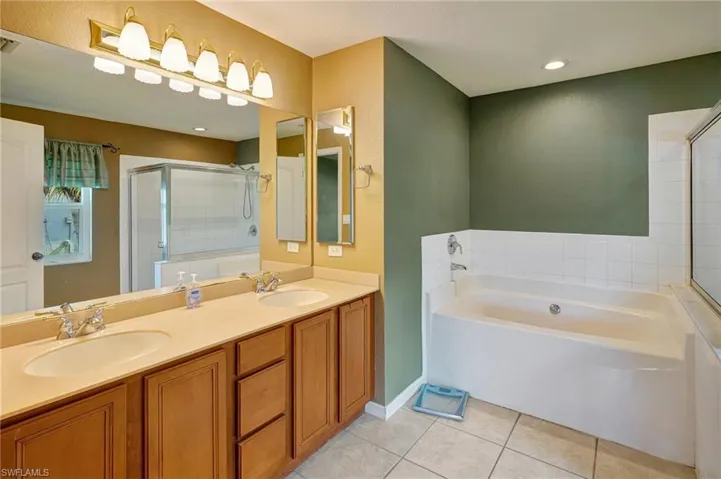 2804 NW 6th  AVE, Cape Coral, FL 33993