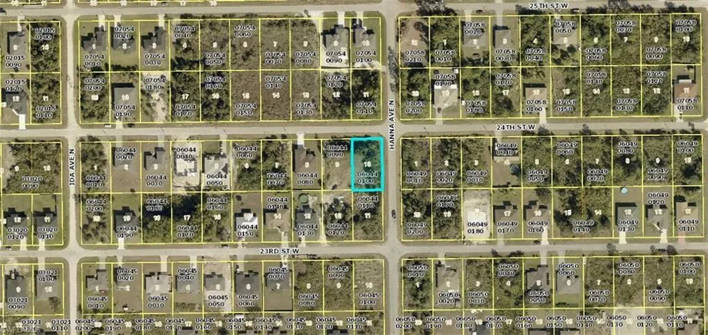 Map / location with property parcel outlined
