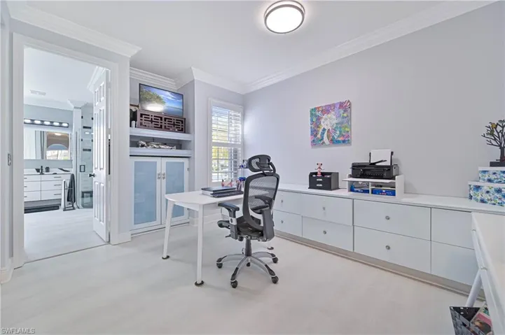 9057 Whitfield Dr, Estero, Florida 33928