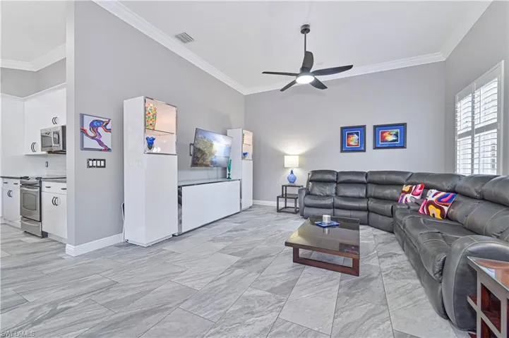 9057 Whitfield Dr, Estero, Florida 33928