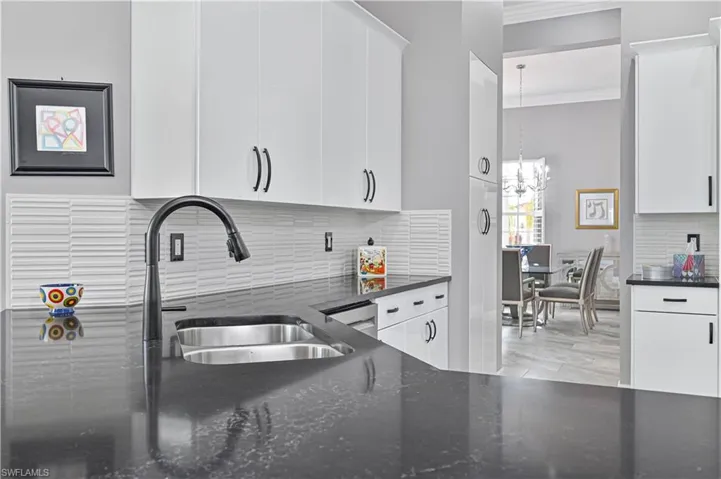 9057 Whitfield Dr, Estero, Florida 33928