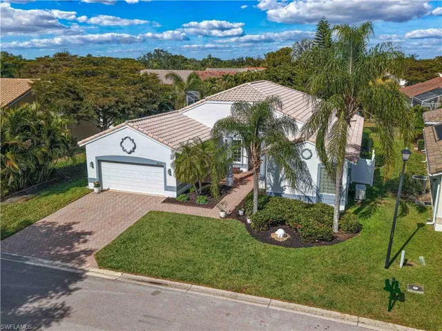 9057 Whitfield Dr, Estero, Florida 33928