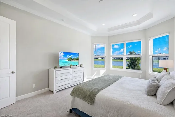 Ceiling fan has been added since photo