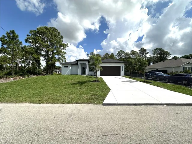 2602  34th W ST, Lehigh Acres, FL 33971