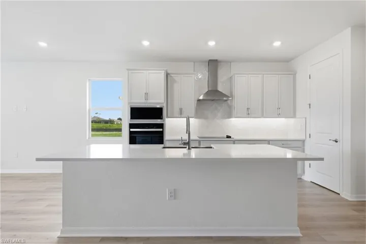 16927 Squirrel Branch Ln, Alva, Florida 33920