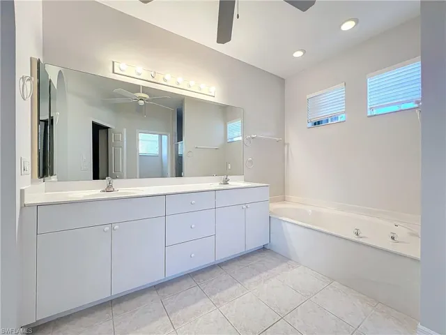20752  Mystic  WAY, North Fort Myers, FL 33917