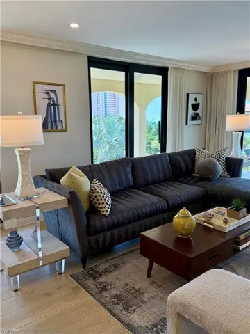 6020 Pelican Bay Blvd E402, Naples, Florida 34108